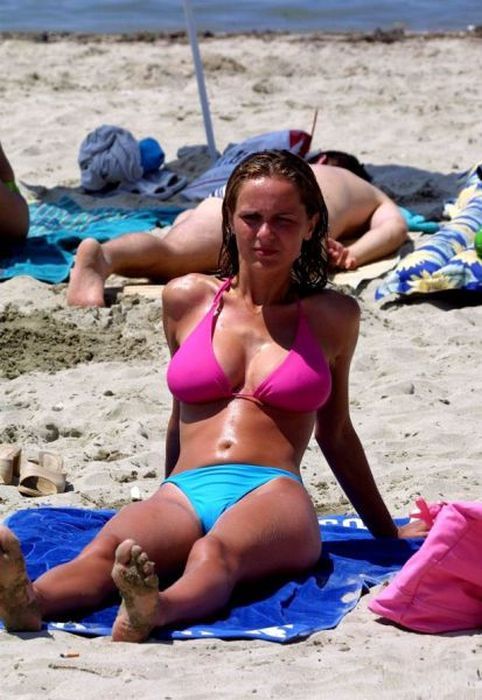 Летние девушки в бикини