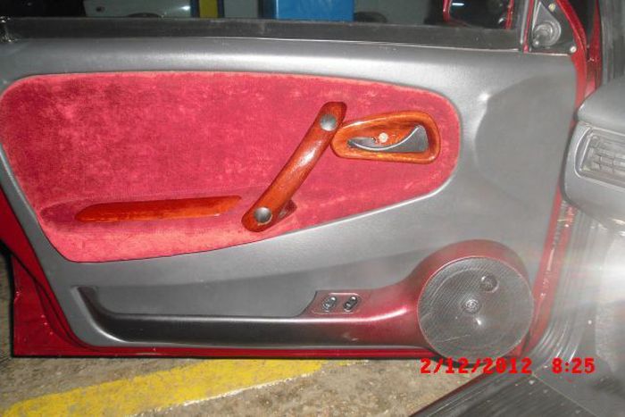 За рулём этого авто ничего не страшно (10 фото)