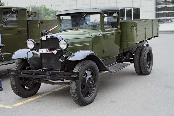 10 легендарных советских грузовиков 10 легендарных советских грузовиков