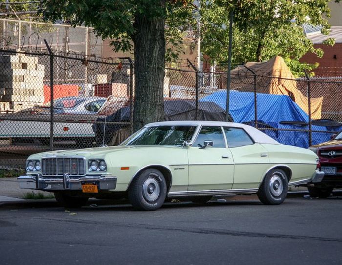 Классические «олдскульные» автомобили, которые все еще на ходу