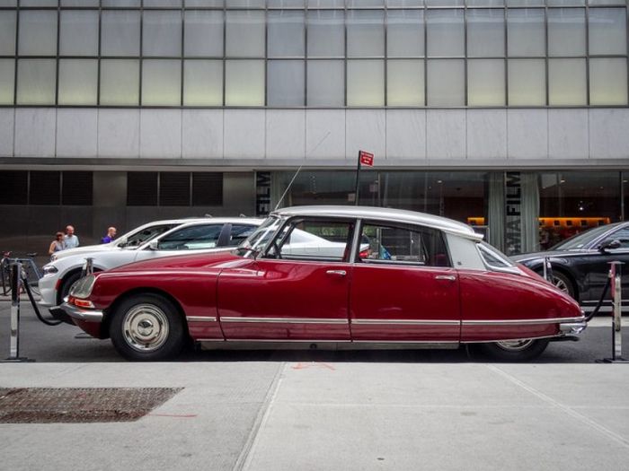 Классические «олдскульные» автомобили, которые все еще на ходу