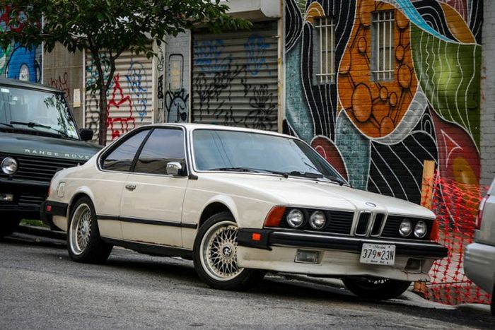 Классические «олдскульные» автомобили, которые все еще на ходу