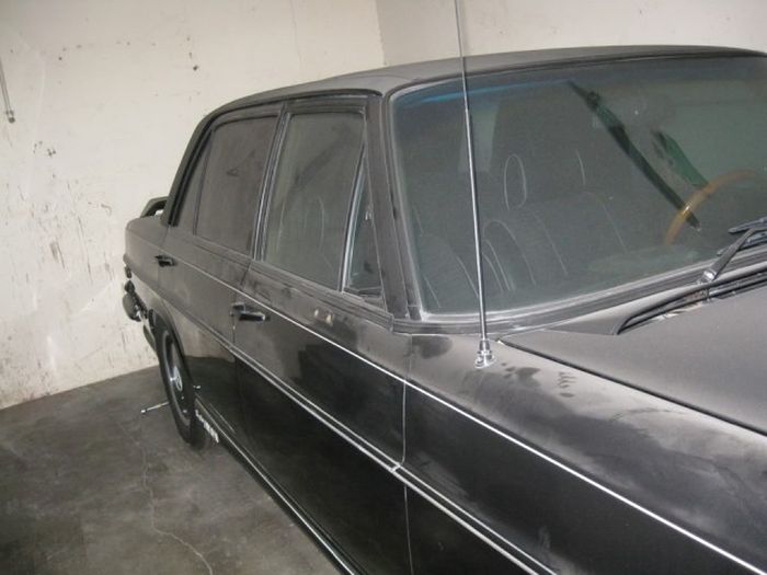 Забытый склад Mercedes-Benz AMG в Сан-Франциско