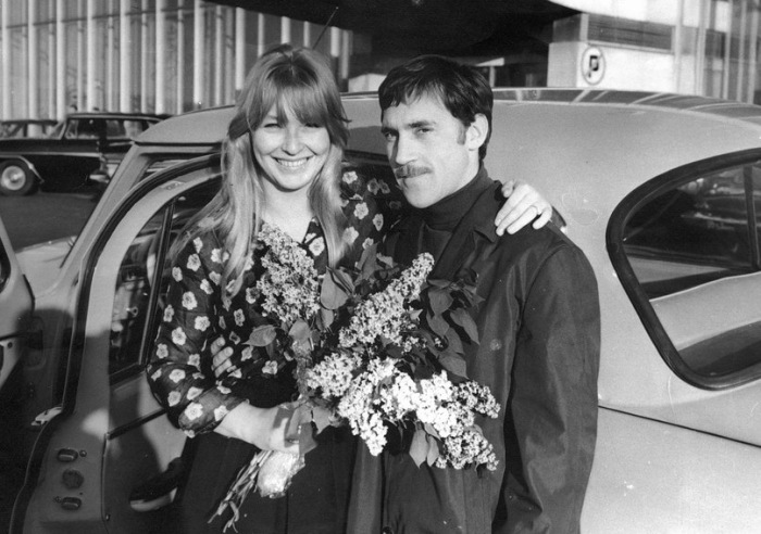 От Волги до Mercedes: 6 автомобилей, на которых лихачил Владимир Высоцкий