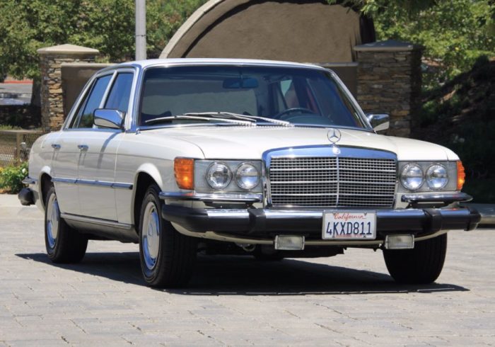 От Волги до Mercedes: 6 автомобилей, на которых лихачил Владимир Высоцкий