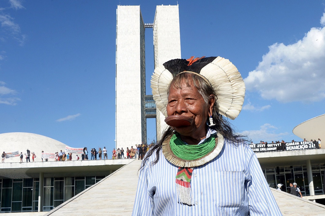 Индейцы против футбола Индейцы против футбола