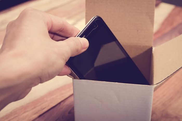 10 причин не выбрасывать на помойку старый телефон 10 причин не выбрасывать на помойку старый телефон