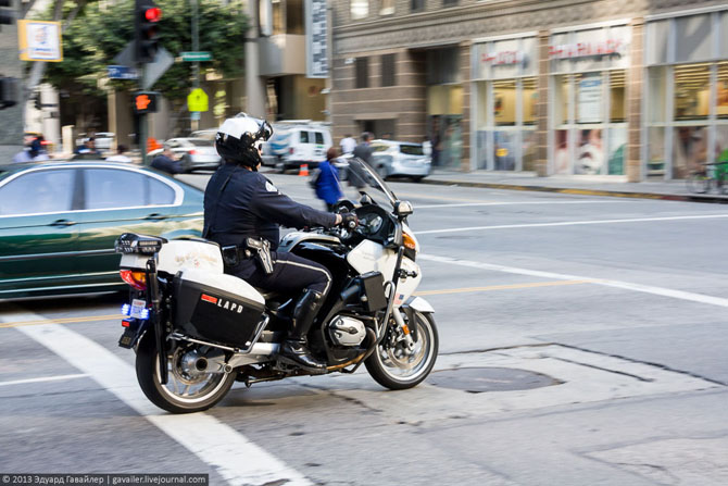 На чём ездят копы в Америке На чём ездят копы в Америке