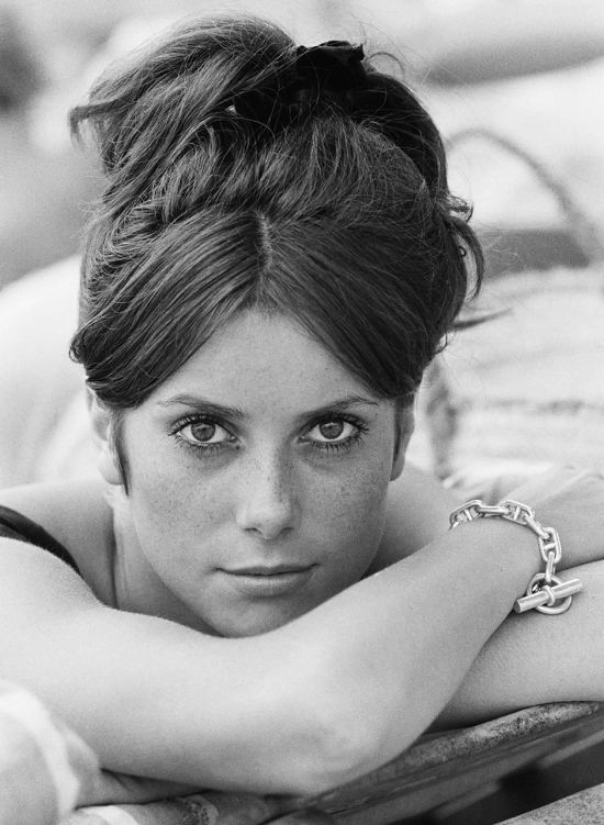 Самые красивые женщины в юности