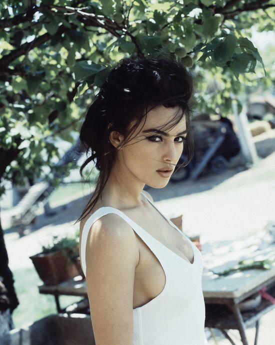 Самые красивые женщины в юности