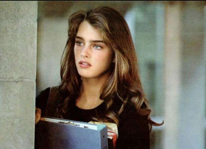 Самые красивые женщины в юности