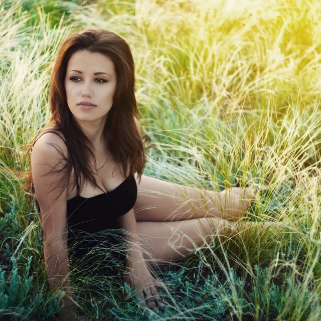 Подборка летних девушек в первый день осени