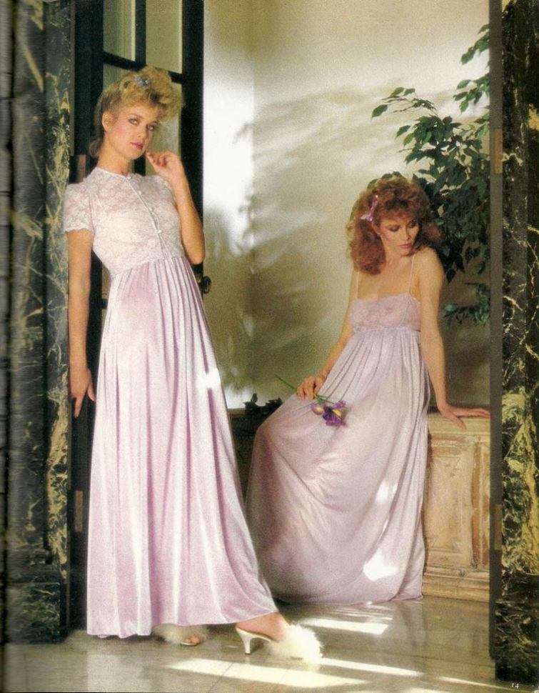 Горячий винтаж: как выглядел каталог знаменитого белья Victoria’s Secret в 1979 году