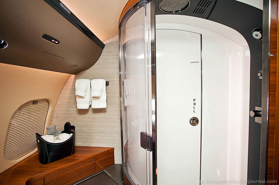 Новинки бизнес авиации на Jet Expo 2012