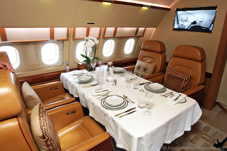 Новинки бизнес авиации на Jet Expo 2012