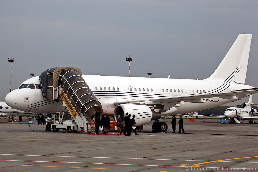 Новинки бизнес авиации на Jet Expo 2012