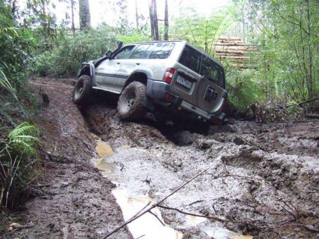 Когда не справится даже вездеход (18 фото)