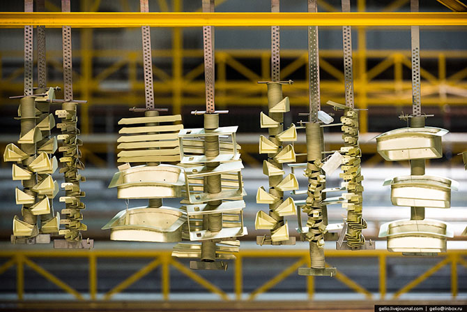 Экскурсия по Иркутскому авиационному заводу (55 фото)