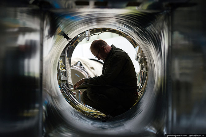 Экскурсия по Иркутскому авиационному заводу (55 фото)