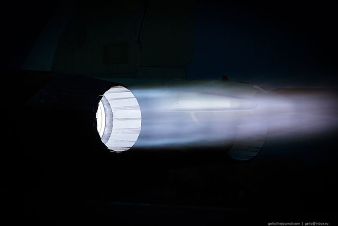 Экскурсия по Иркутскому авиационному заводу (55 фото)