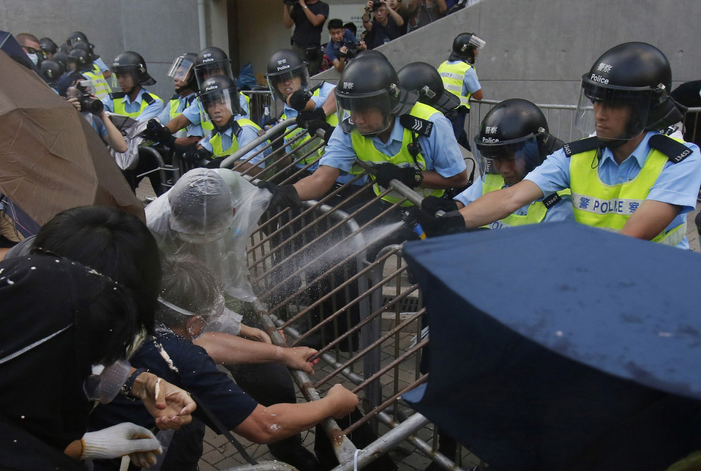 Occupy Central: китайцы протестуют Occupy Central: китайцы протестуют