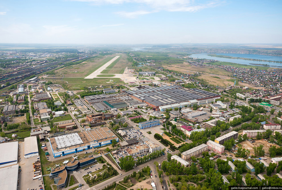 Как делают самолеты Су-30 и Як-130. Иркутский авиационный завод Как делают самолеты Су-30 и Як-130. Иркутский авиационный завод