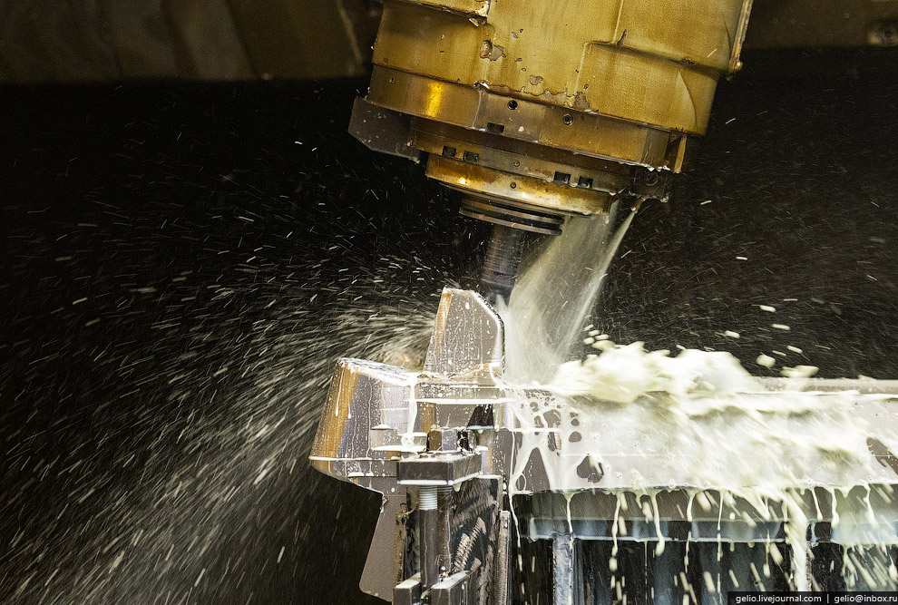 Как делают самолеты Су-30 и Як-130. Иркутский авиационный завод Как делают самолеты Су-30 и Як-130. Иркутский авиационный завод