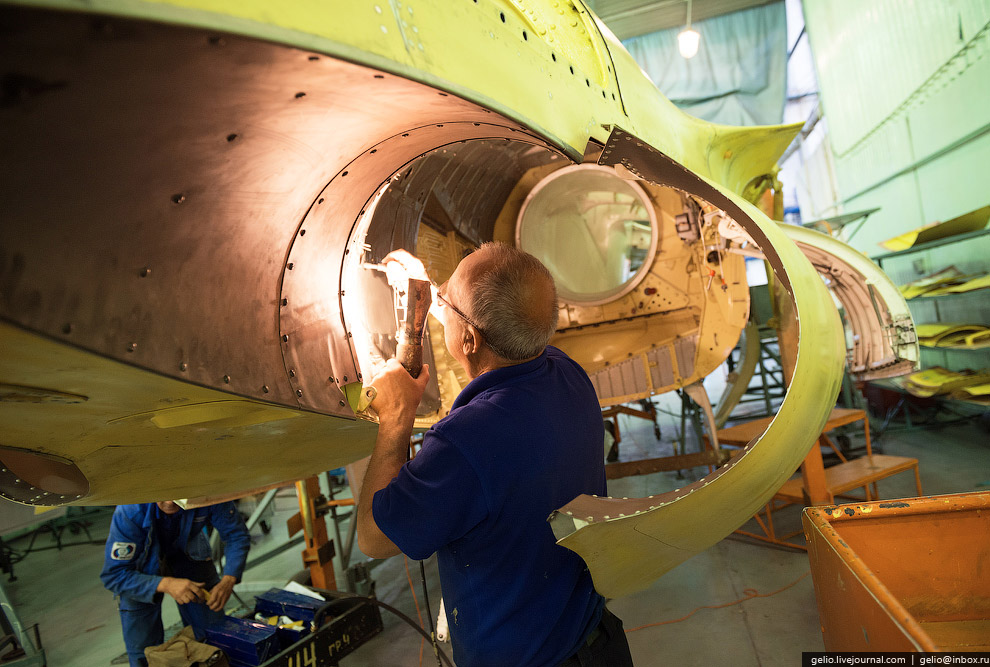 Как делают самолеты Су-30 и Як-130. Иркутский авиационный завод Как делают самолеты Су-30 и Як-130. Иркутский авиационный завод