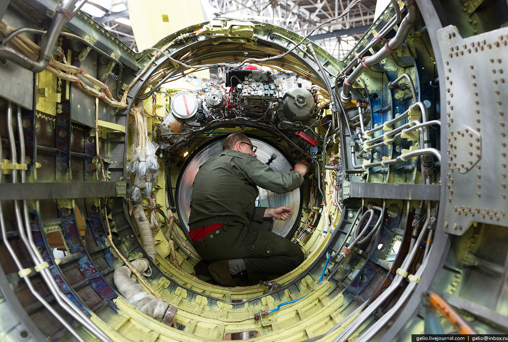 Как делают самолеты Су-30 и Як-130. Иркутский авиационный завод Как делают самолеты Су-30 и Як-130. Иркутский авиационный завод