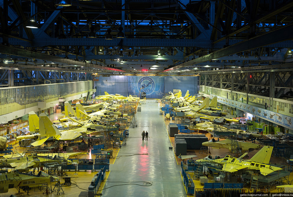 Как делают самолеты Су-30 и Як-130. Иркутский авиационный завод Как делают самолеты Су-30 и Як-130. Иркутский авиационный завод