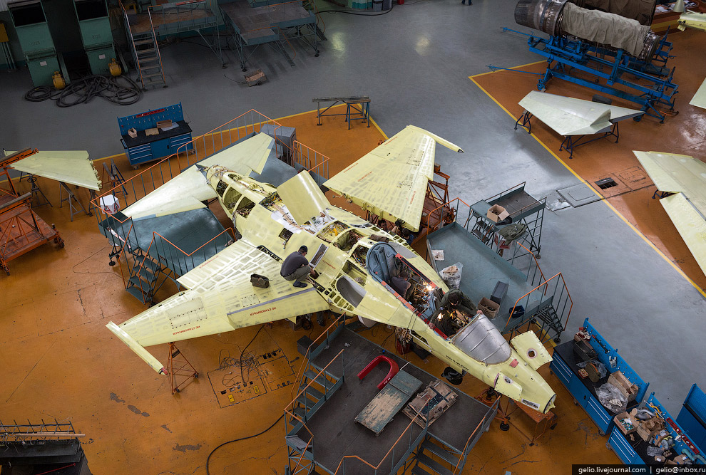 Как делают самолеты Су-30 и Як-130. Иркутский авиационный завод Как делают самолеты Су-30 и Як-130. Иркутский авиационный завод