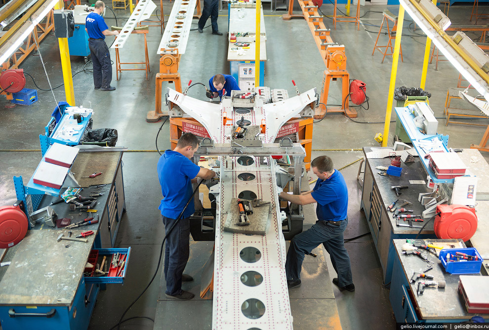 Как делают самолеты Су-30 и Як-130. Иркутский авиационный завод Как делают самолеты Су-30 и Як-130. Иркутский авиационный завод