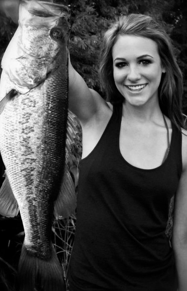 Девчонки на рыбалке (57 фото)