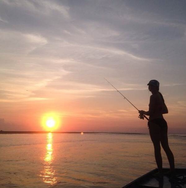 Девчонки на рыбалке (57 фото)