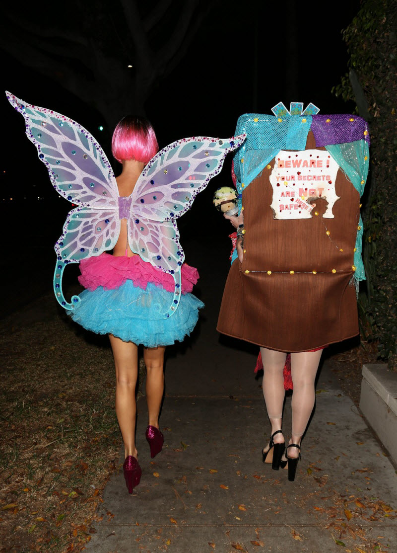 Джоанна Крупа в оригинальном костюме на Хэллоуин