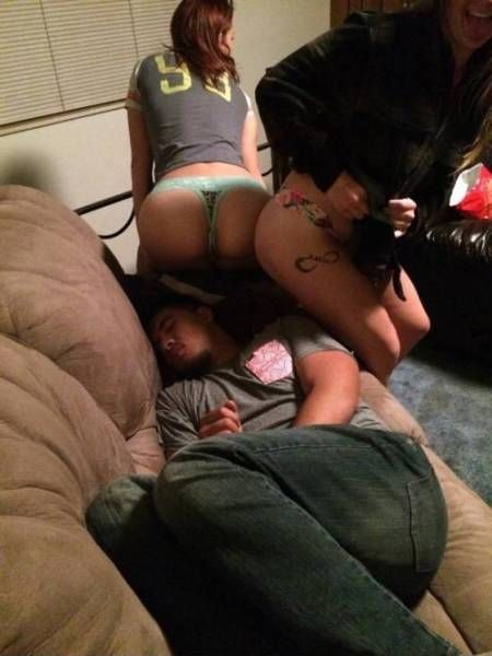 Забавные девушки