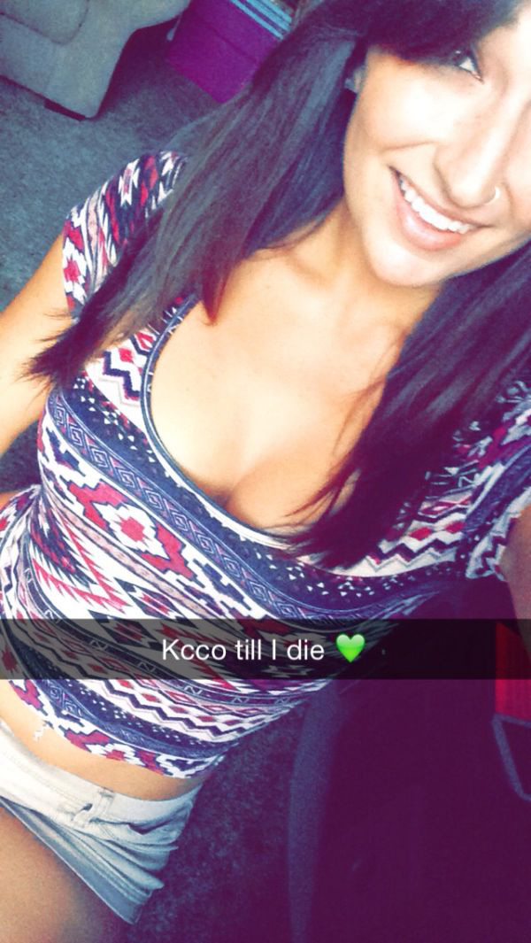 Девушки, которым скучно на работе