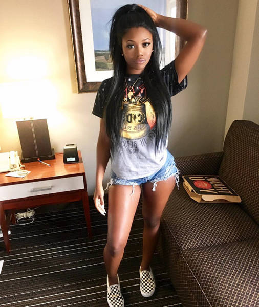 Темнокожие красавицы