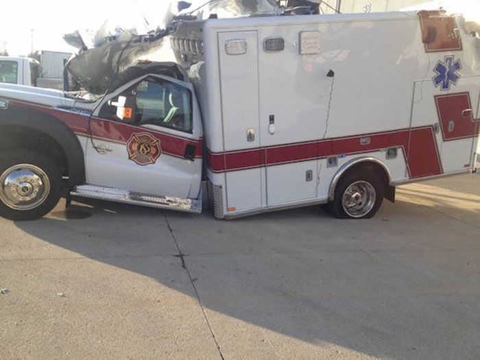 Странные аварии и ДТП