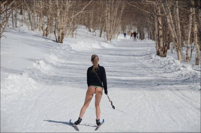 Забавные девушки