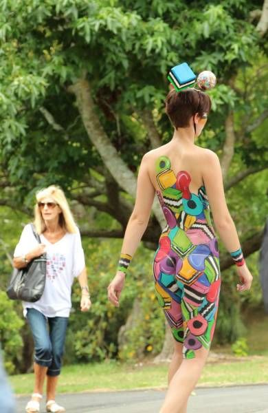 Забавные девушки