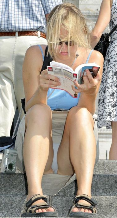 Пикантные засветы девушек