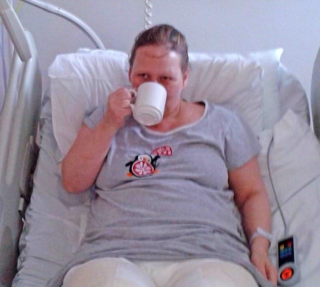 Жуткая реакция женщины на интимную депиляцию