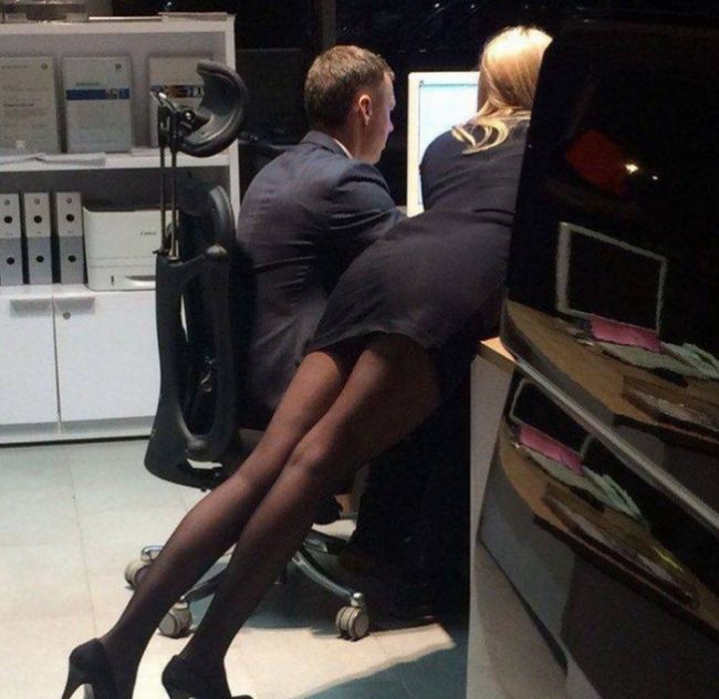 Типичные будни секретарш