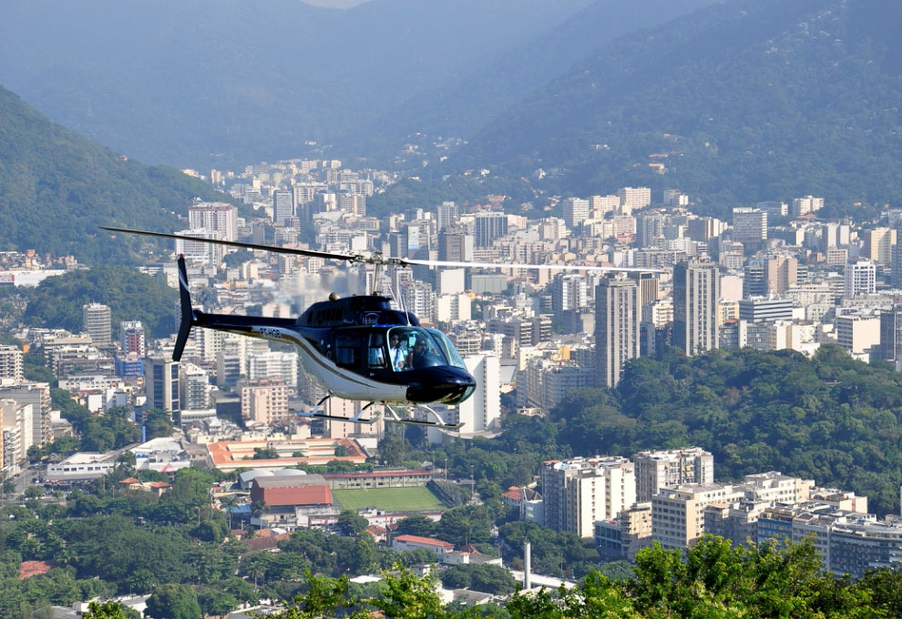 Сахарная Голова и Рио-де-Жанейро с высоты