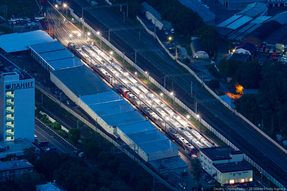 Останкинская телебашня. Вид на Москву с высоты 503 метра Останкинская телебашня. Вид на Москву с высоты 503 метра