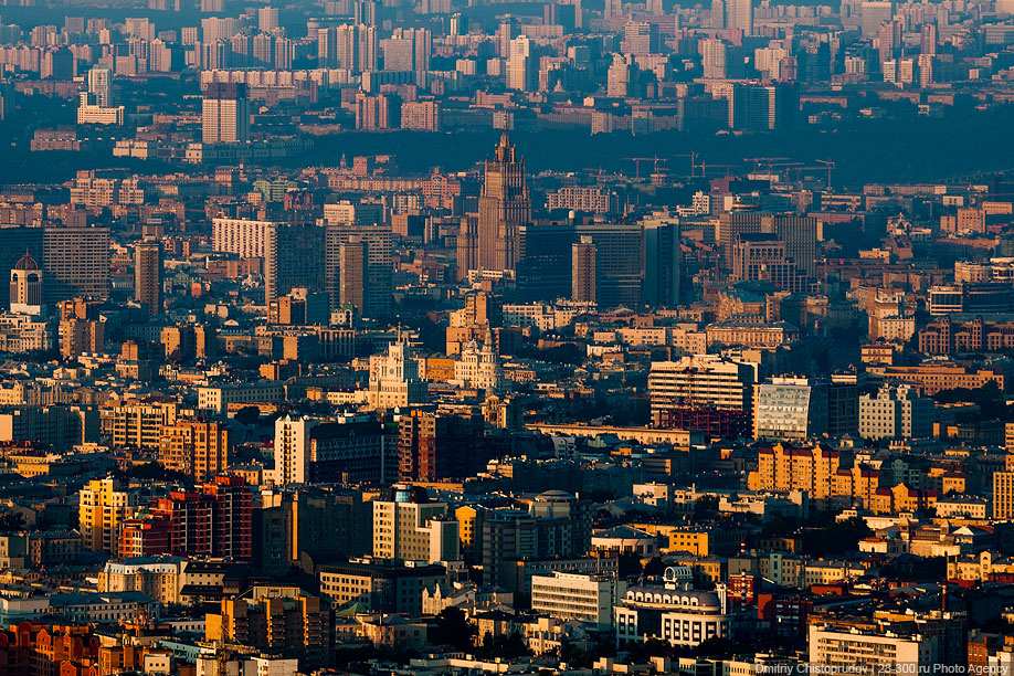 Останкинская телебашня. Вид на Москву с высоты 503 метра Останкинская телебашня. Вид на Москву с высоты 503 метра