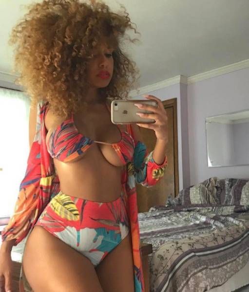 Девушки с прекрасными фигурами