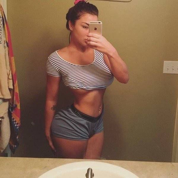 Девушки с прекрасными фигурами