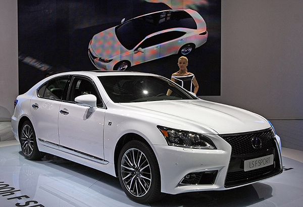 10 самых роскошных новинок Московского автосалона